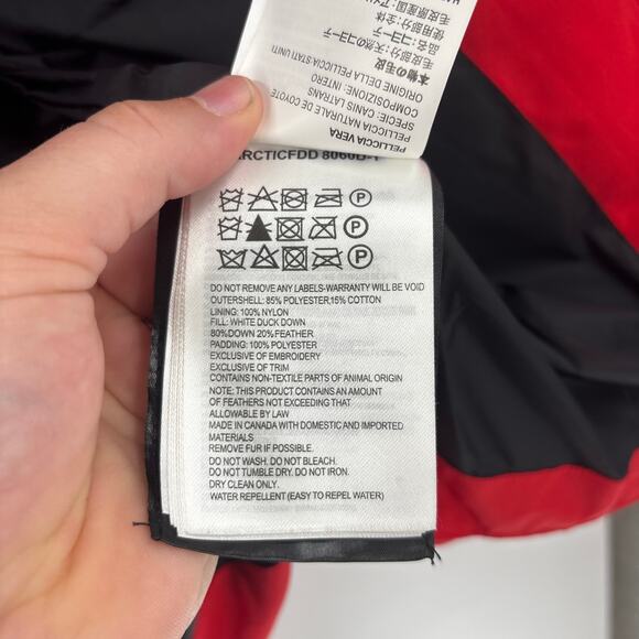 Canada Goose Vest Size 3XL Men’s Red Duck Down Insulation Quilted - Picture 12 of 14